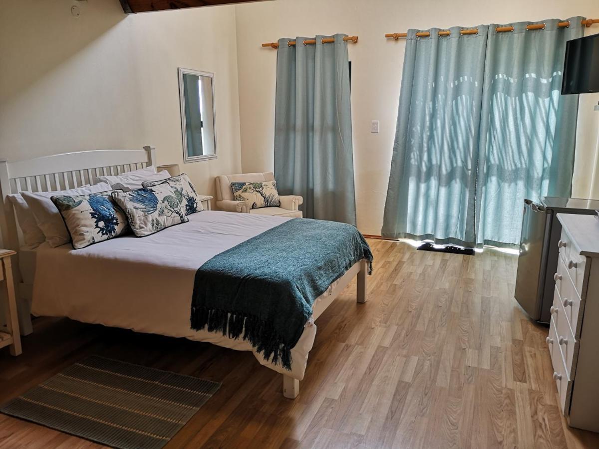 Tortoise Trail Lodge Langebaan Luaran gambar
